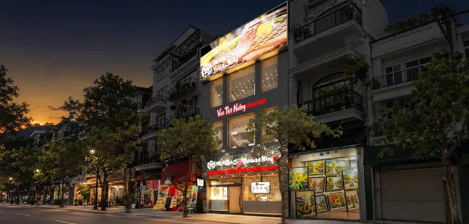 Mặt tiền nhà hàng Yakiniku King về đêm